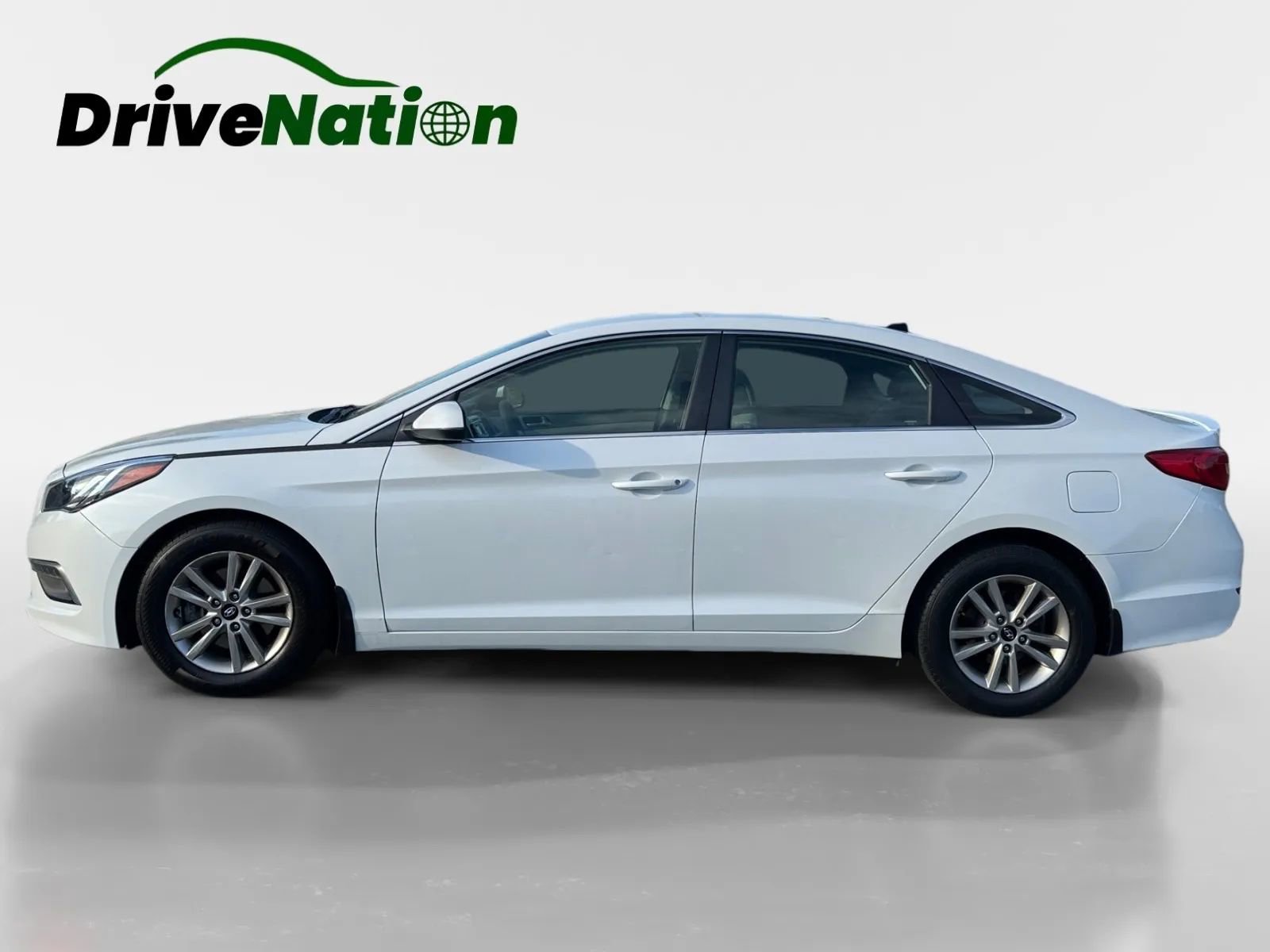 Used 2015 Hyundai Sonata SE FWD image 8