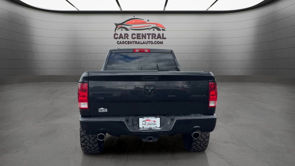 Used 2016 RAM 1500 Express w/ Black Ram 1500 Express Group AWD/4WD image 4