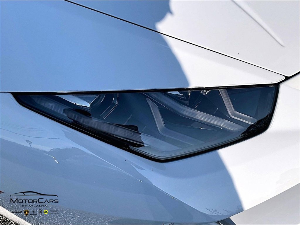 Used 2021 Lamborghini Huracan EVO image 20