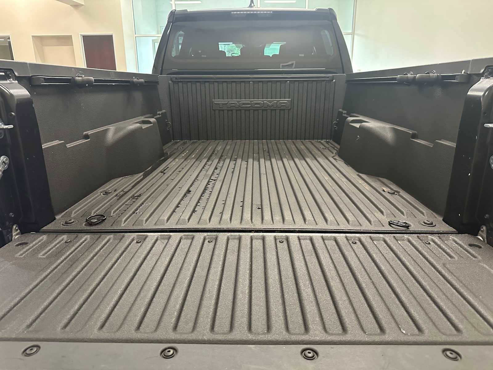 Used 2024 Toyota Tacoma SR5 image 30