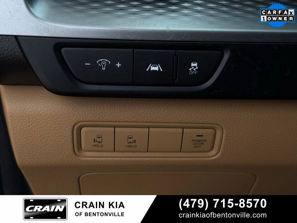Used 2022 Kia Carnival LX image 13