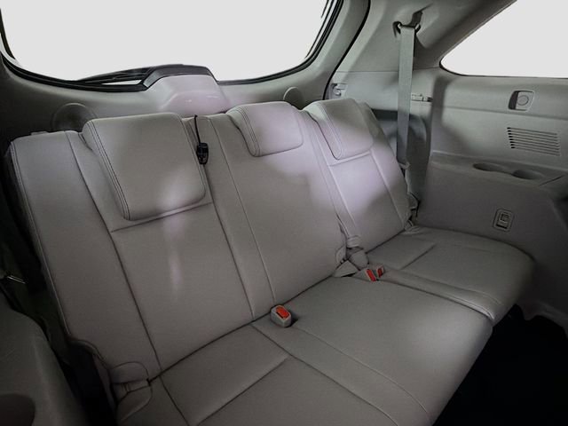 Used 2017 Toyota Highlander Limited image 28