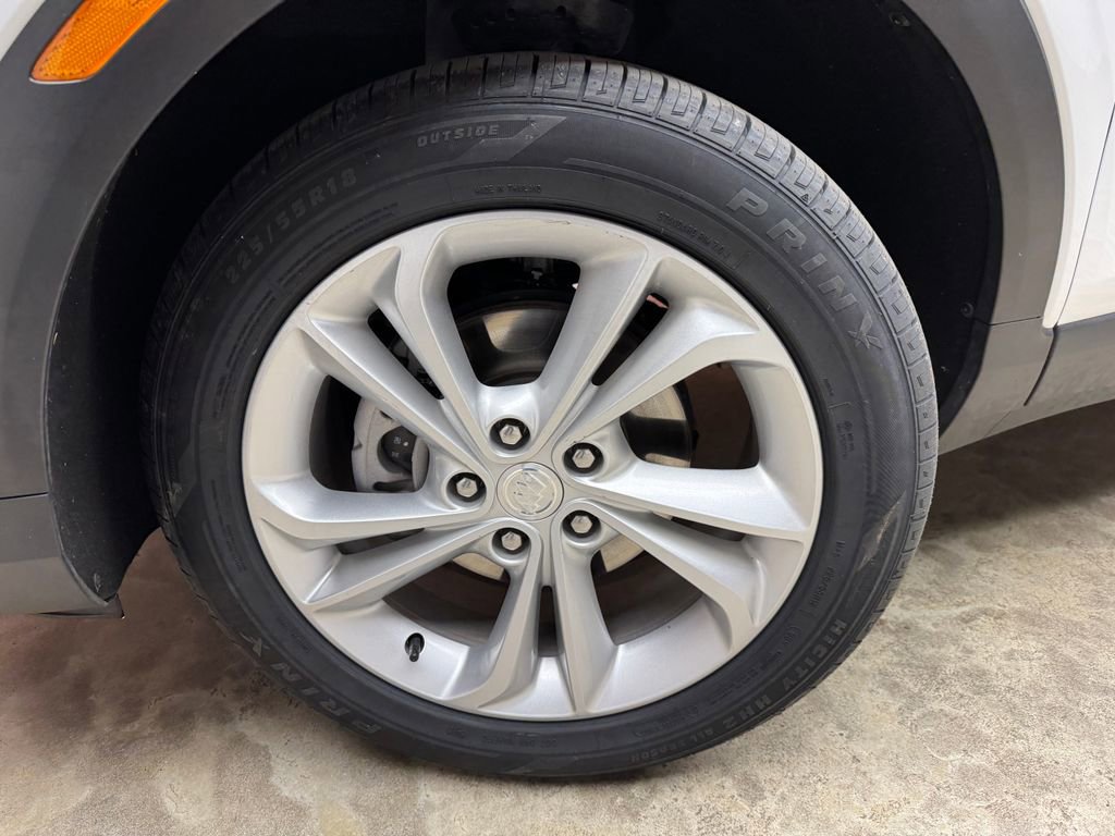 Used 2022 Buick Encore GX Preferred w/ Cold Weather Comfort Package image 27