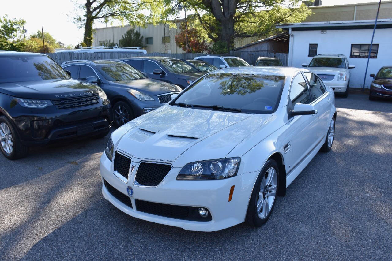 Used 2008 Pontiac G8 RWD image 2