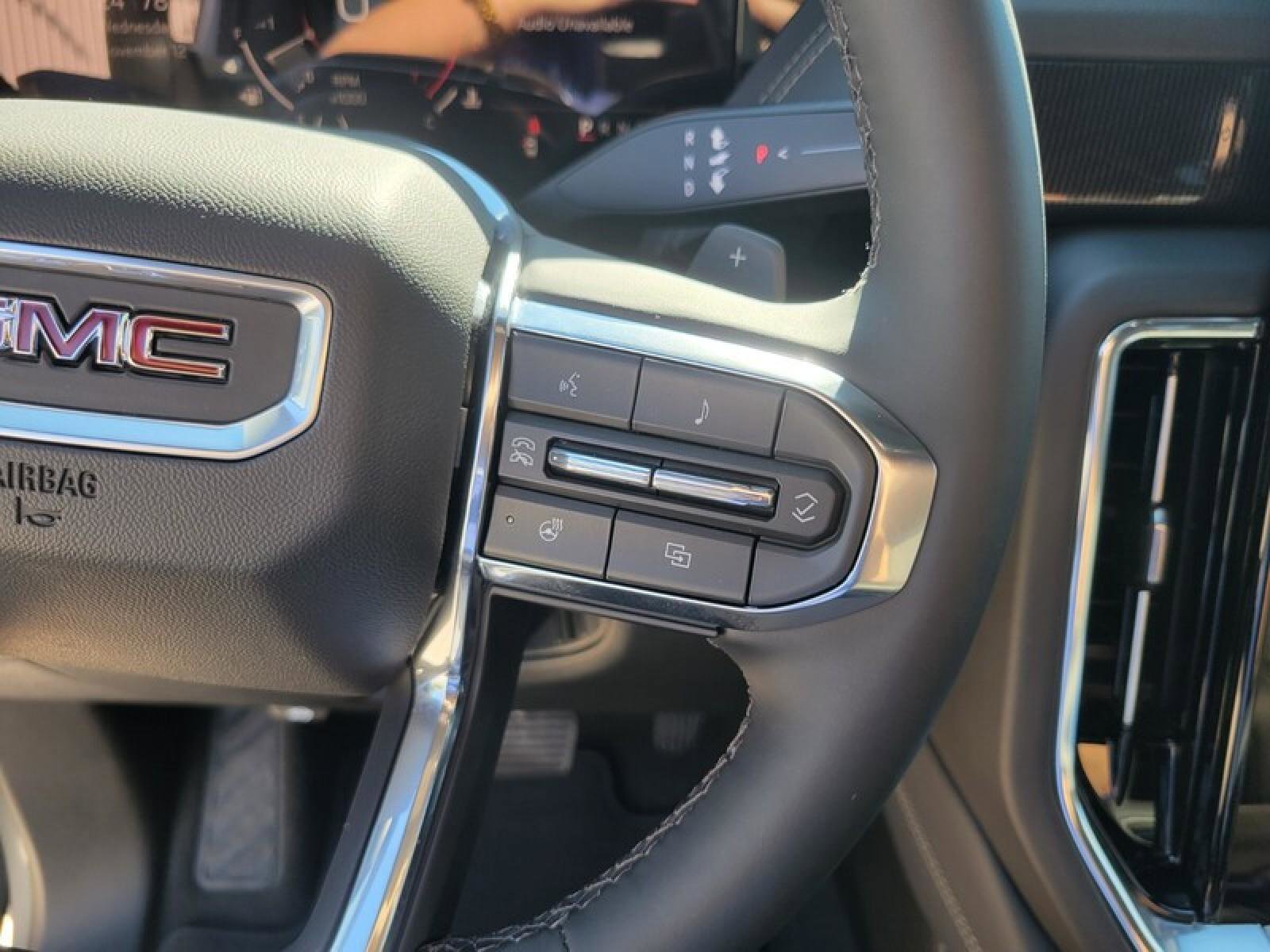 New 2026 GMC Yukon XL Elevation image 18