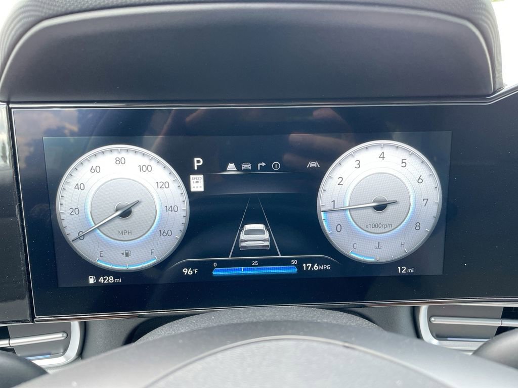 New 2025 Hyundai Elantra Limited image 40