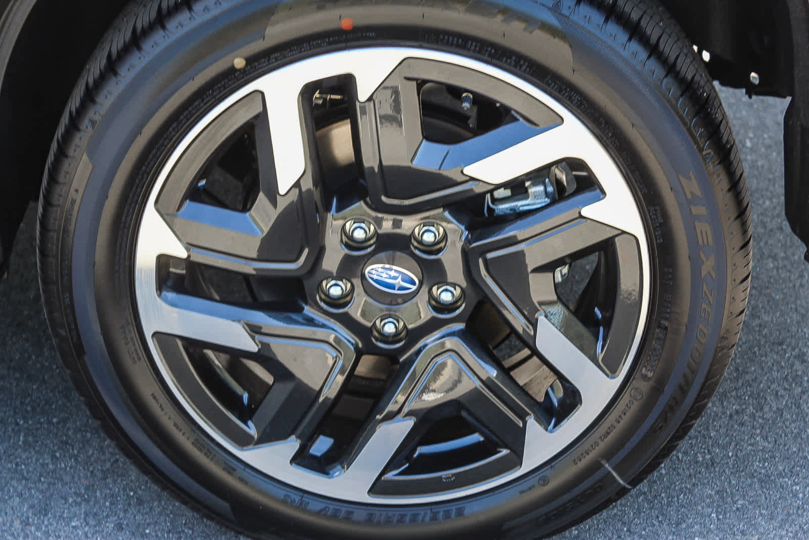 New 2025 Subaru Forester Limited image 11