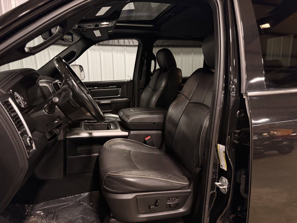 Used 2018 RAM 2500 Limited image 19