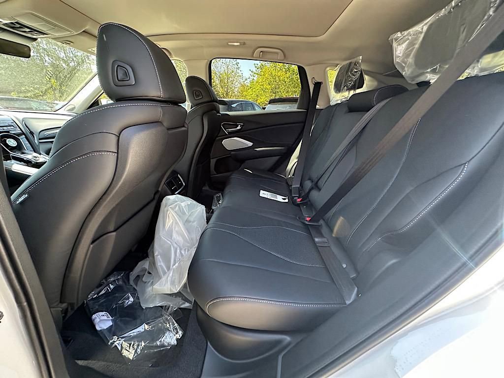New 2025 Acura RDX w/ Technology Package image 11