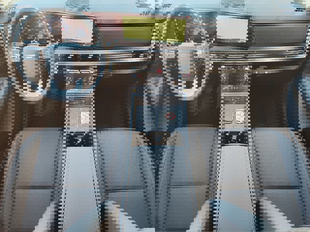 Certified 2025 Hyundai Santa Fe XRT image 21