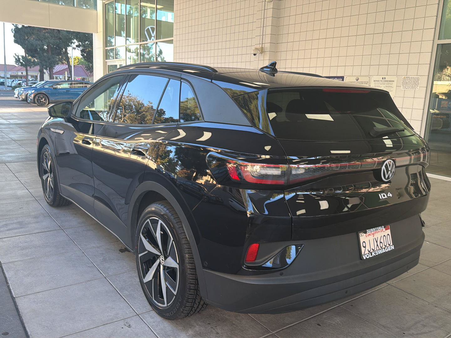Certified 2023 Volkswagen ID.4 Pro S RWD image 3