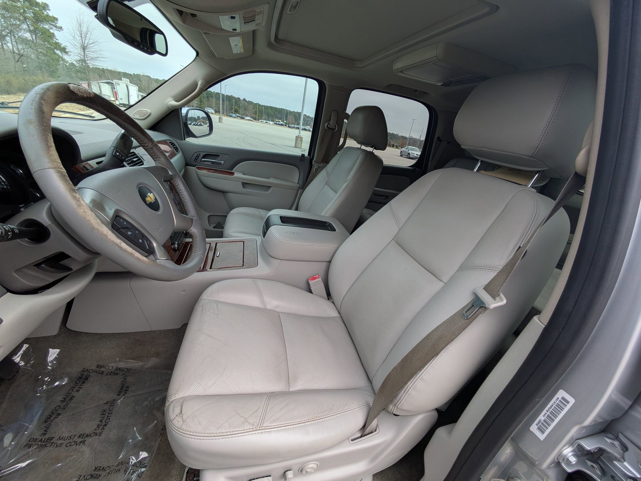Used 2013 Chevrolet Tahoe LTZ image 17