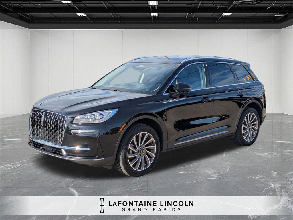 Used 2023 Lincoln Corsair Reserve w/ Equipment Group 202A image 1