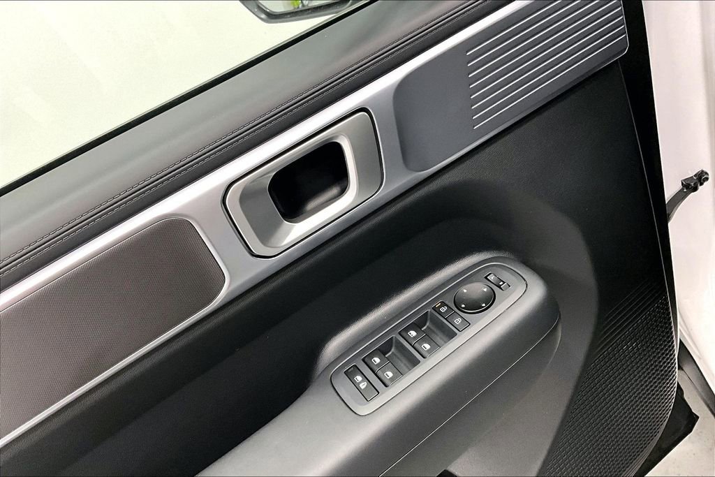 New 2026 Hyundai Santa Fe SE FWD image 19