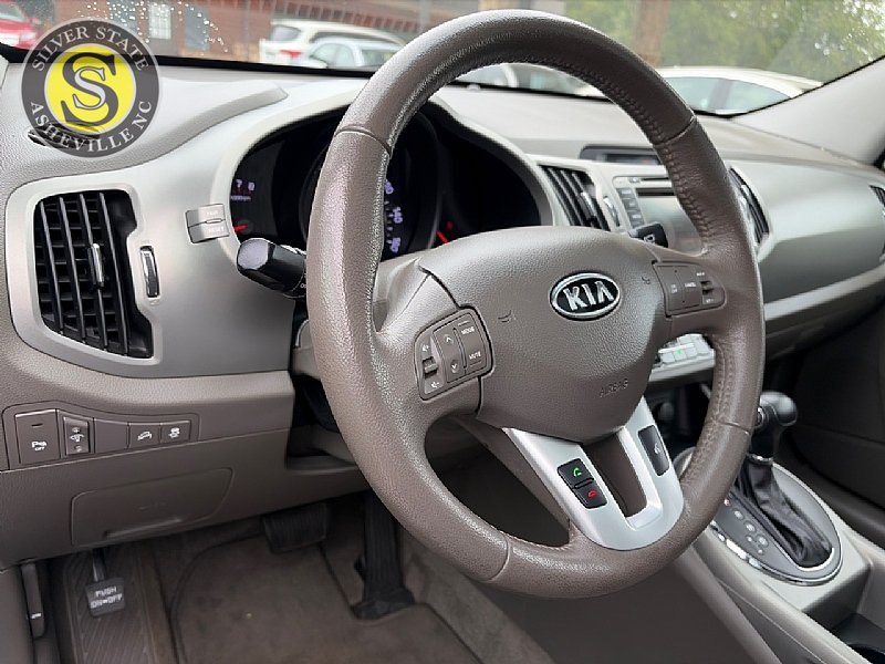 Used 2012 Kia Sportage EX w/ EX Premium Pkg FWD image 22