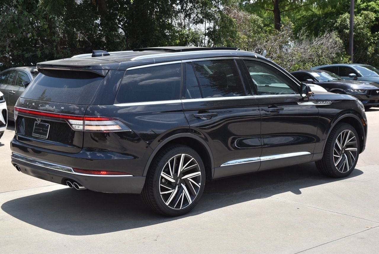 New 2026 Lincoln Aviator Reserve AWD/4WD image 6