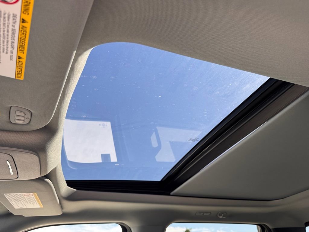 New 2026 Ford F250 Lariat w/ Black Appearance Package image 19