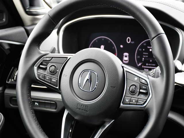 Used 2026 Acura MDX w/ Technology Package FWD image 18