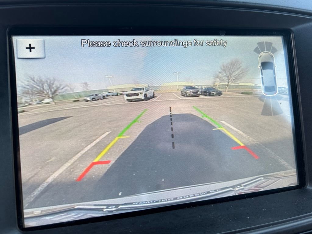 Used 2017 Ford Explorer XLT w/ Equipment Group 202A image 23