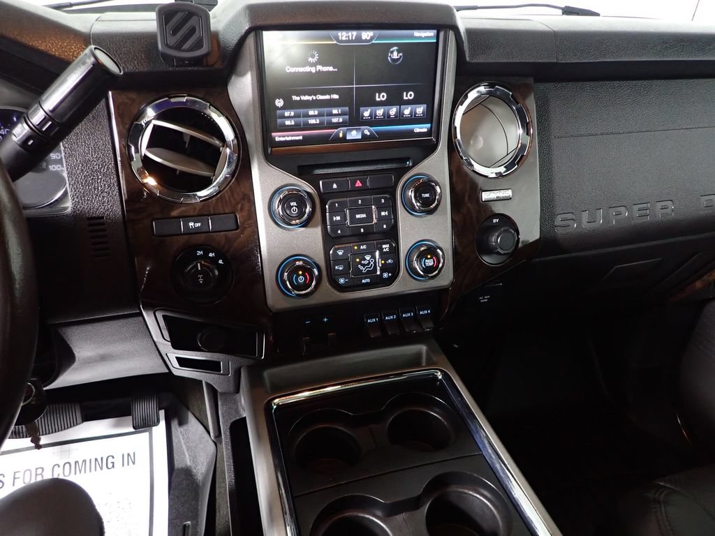 Used 2014 Ford F350 Platinum w/ Snow Plow Prep Package AWD/4WD image 31