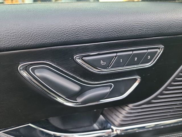 Used 2022 Lincoln Corsair Reserve image 10