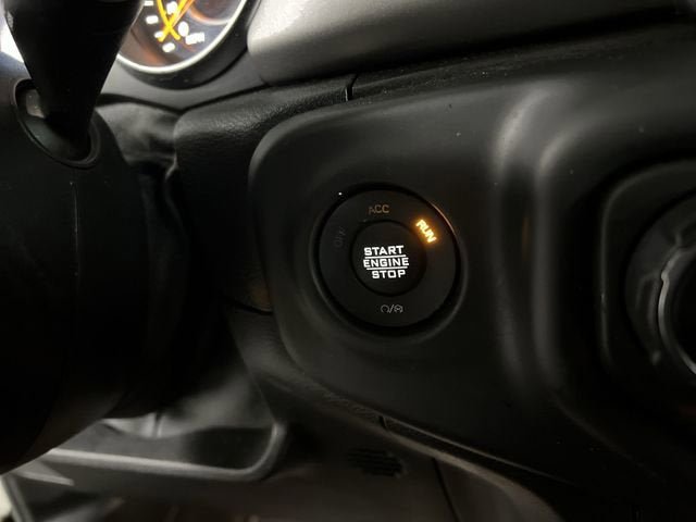 Used 2021 Jeep Wrangler Sport image 16