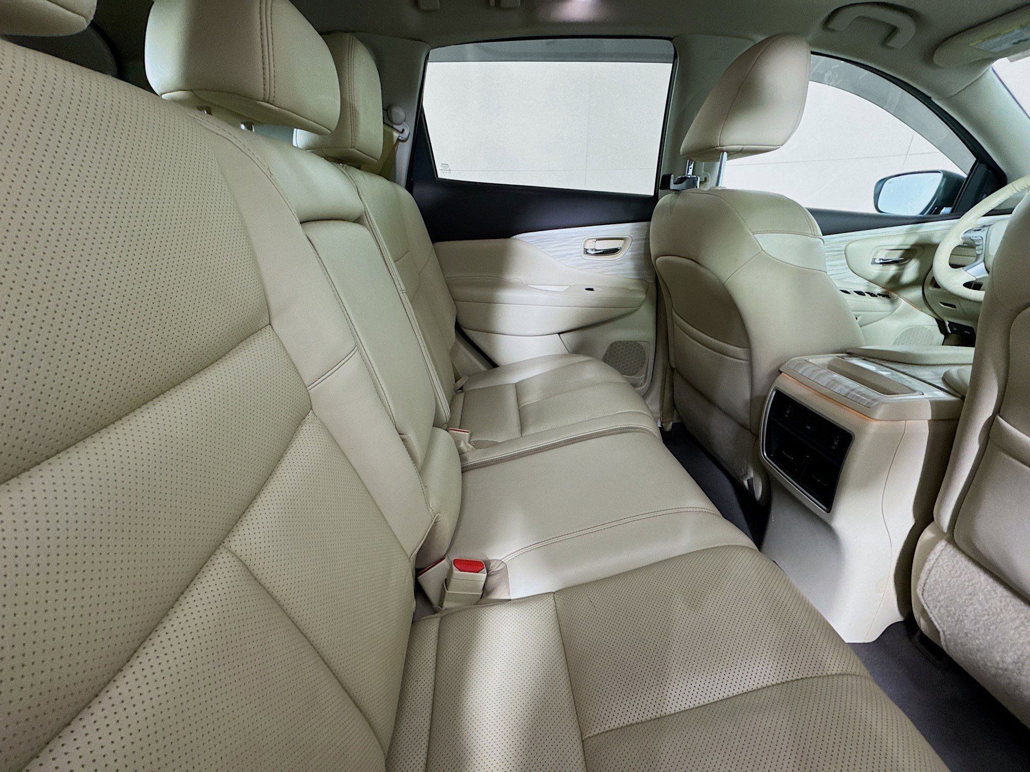 Used 2017 Nissan Murano Platinum image 25