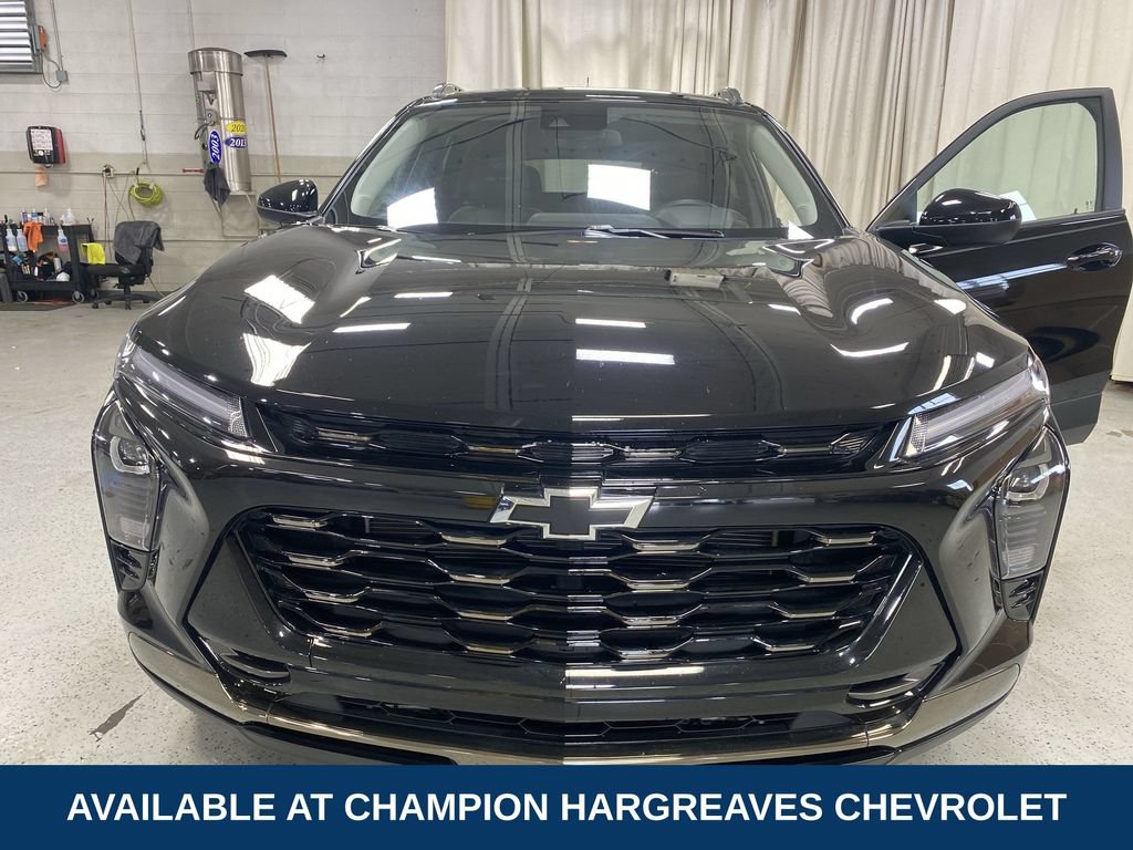 Used 2025 Chevrolet Trax ACTIV w/ Driver Confidence Package FWD image 39