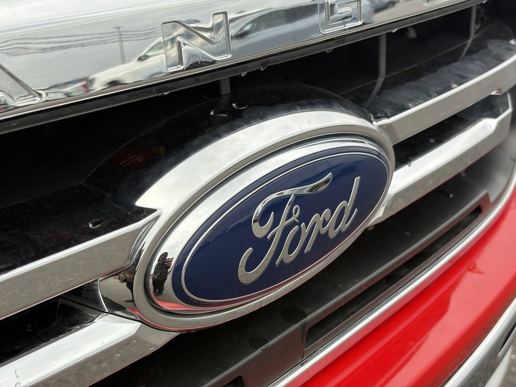 Used 2022 Ford Ranger Lariat w/ Equipment Group 501A High image 9