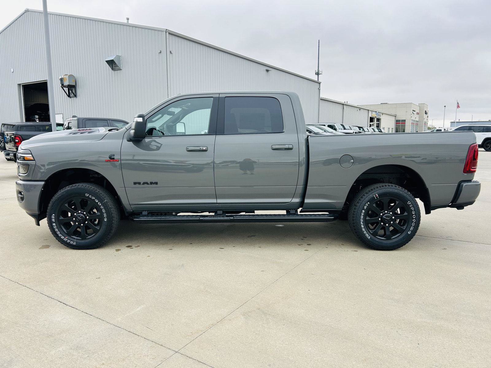 New 2027 RAM 3500 Laramie w/ Night Edition AWD/4WD image 38