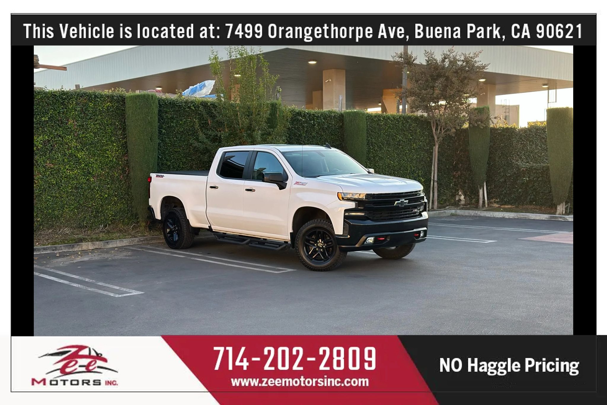 Used 2019 Chevrolet Silverado 1500 LT Trail Boss w/ Convenience Package AWD/4WD image 2
