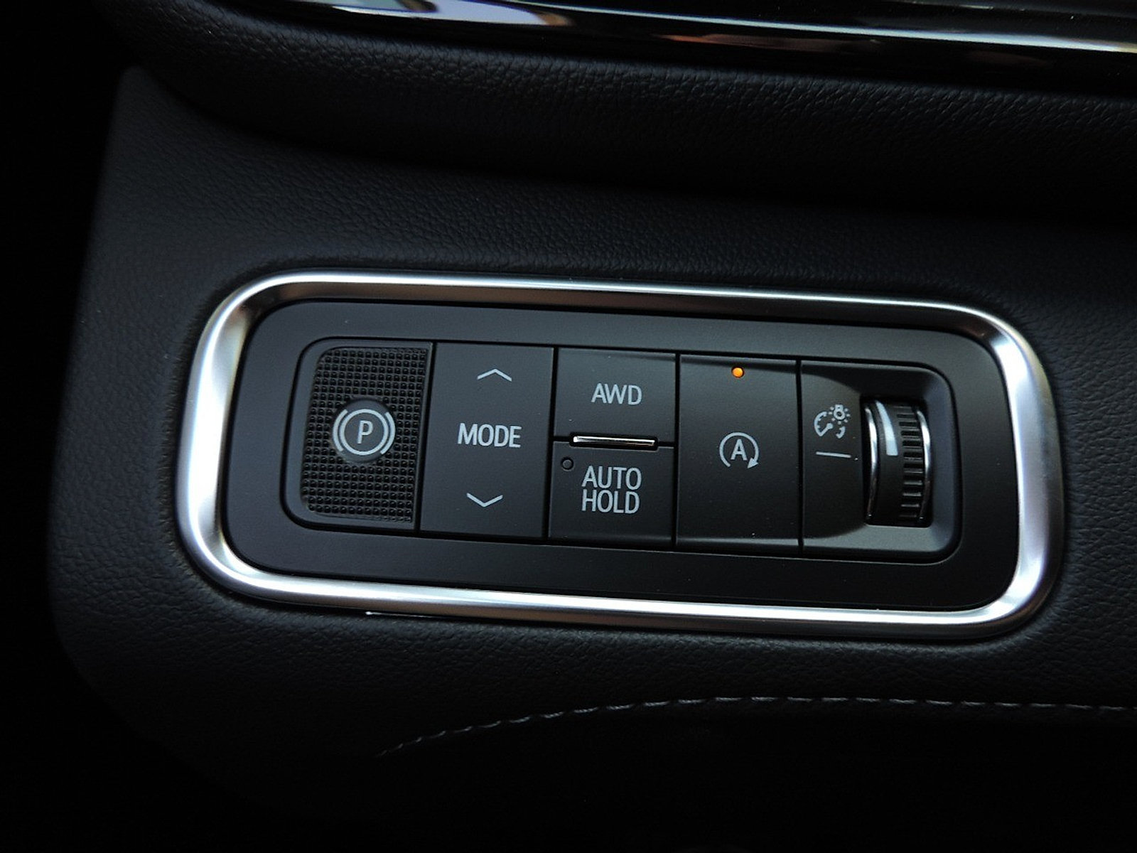 New 2027 Buick Enclave Avenir w/ LPO, Floor Liner Package AWD/4WD image 23