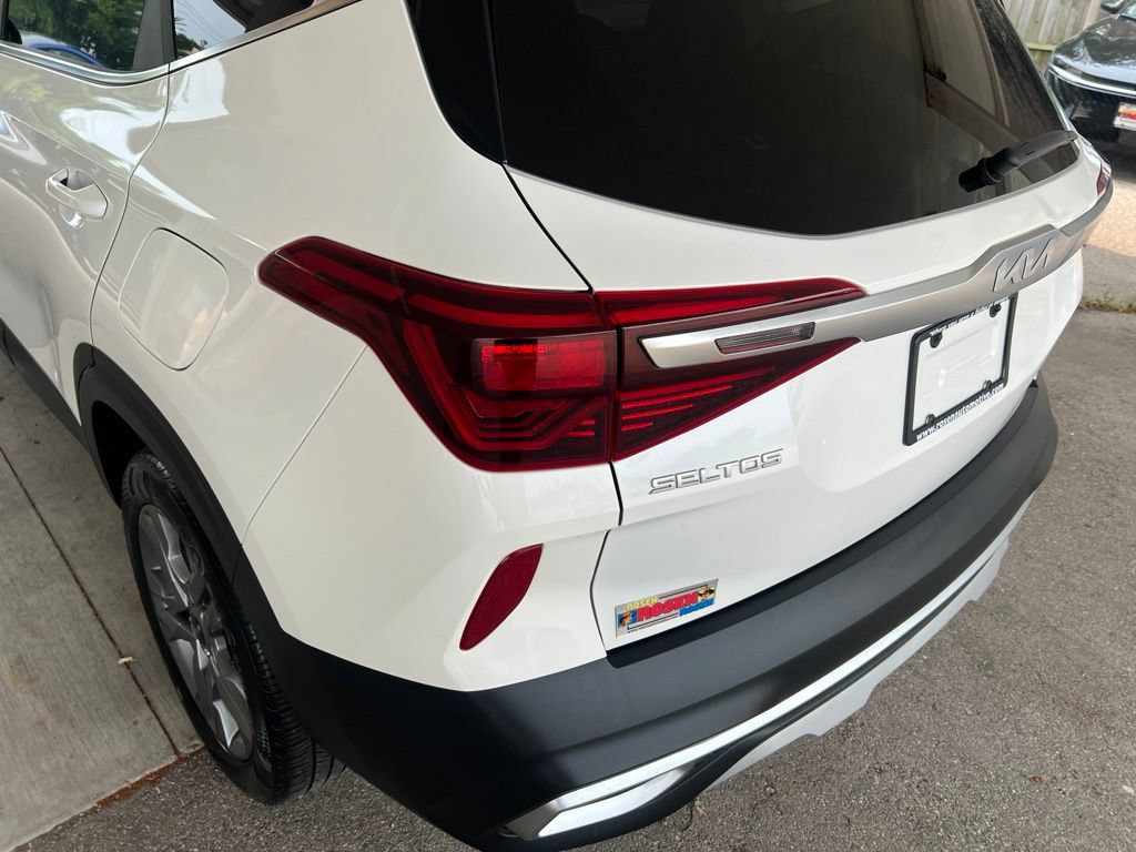 Certified 2023 Kia Seltos S FWD image 36