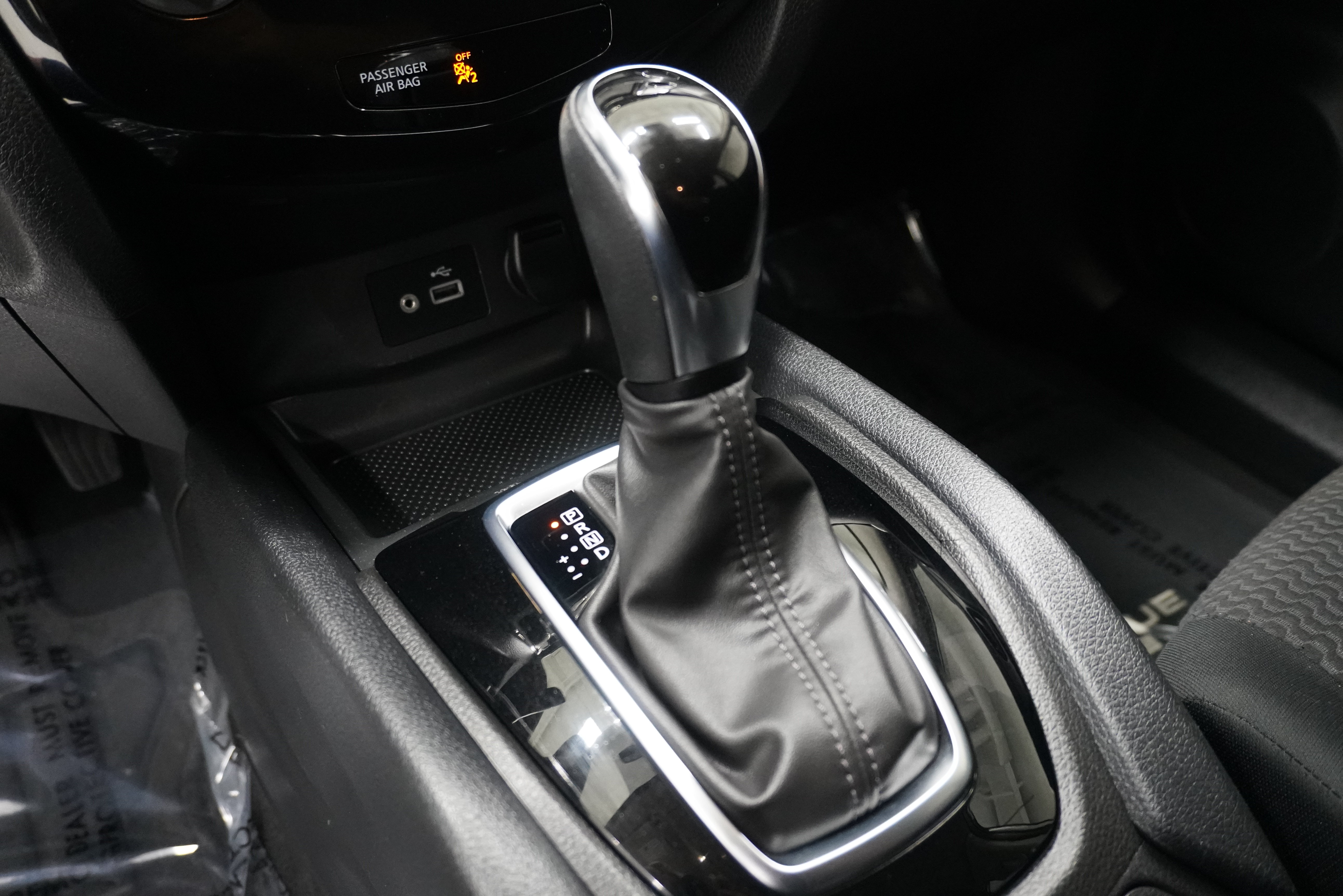 Used 2022 Nissan Rogue Sport S FWD image 19