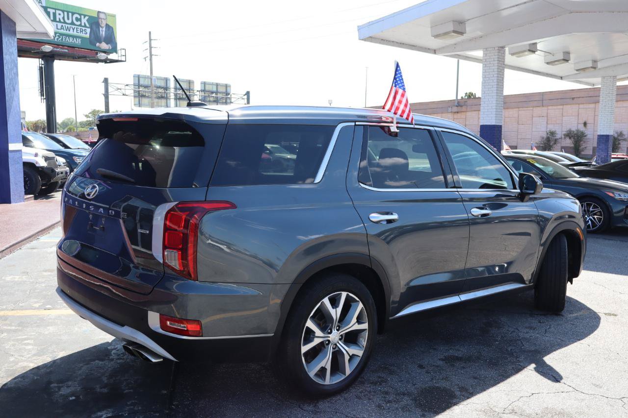 Used 2020 Hyundai Palisade SEL w/ Convenience Package AWD/4WD image 3