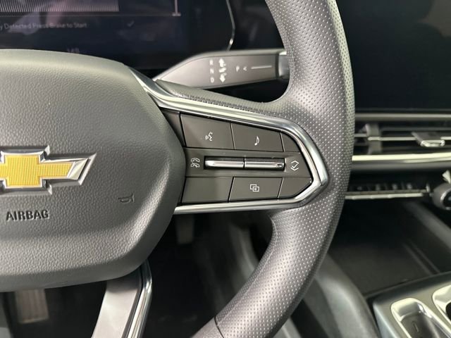 Used 2025 Chevrolet Equinox EV LT image 16