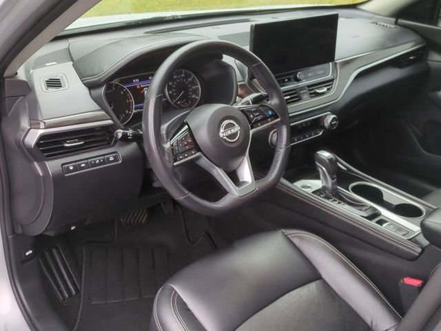 Used 2023 Nissan Altima 2.5 SL FWD image 29