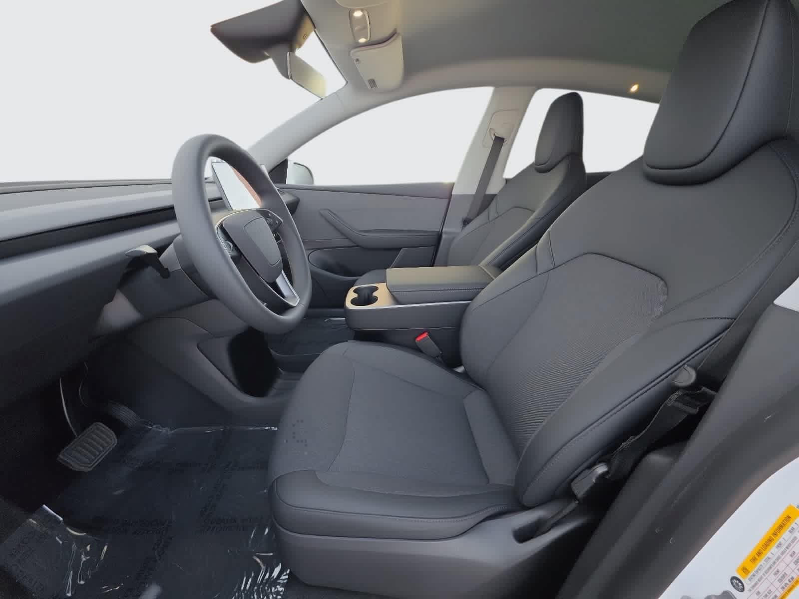 Used 2026 Tesla Model Y 2WD image 23