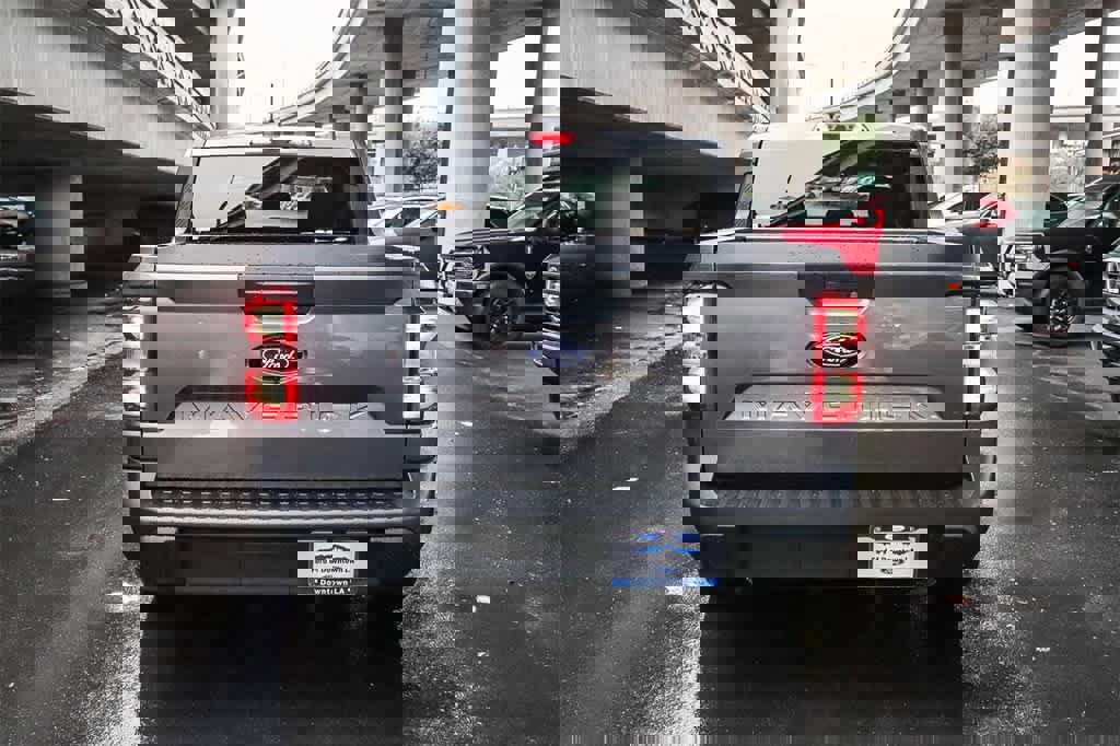 New 2025 Ford Maverick XL image 7