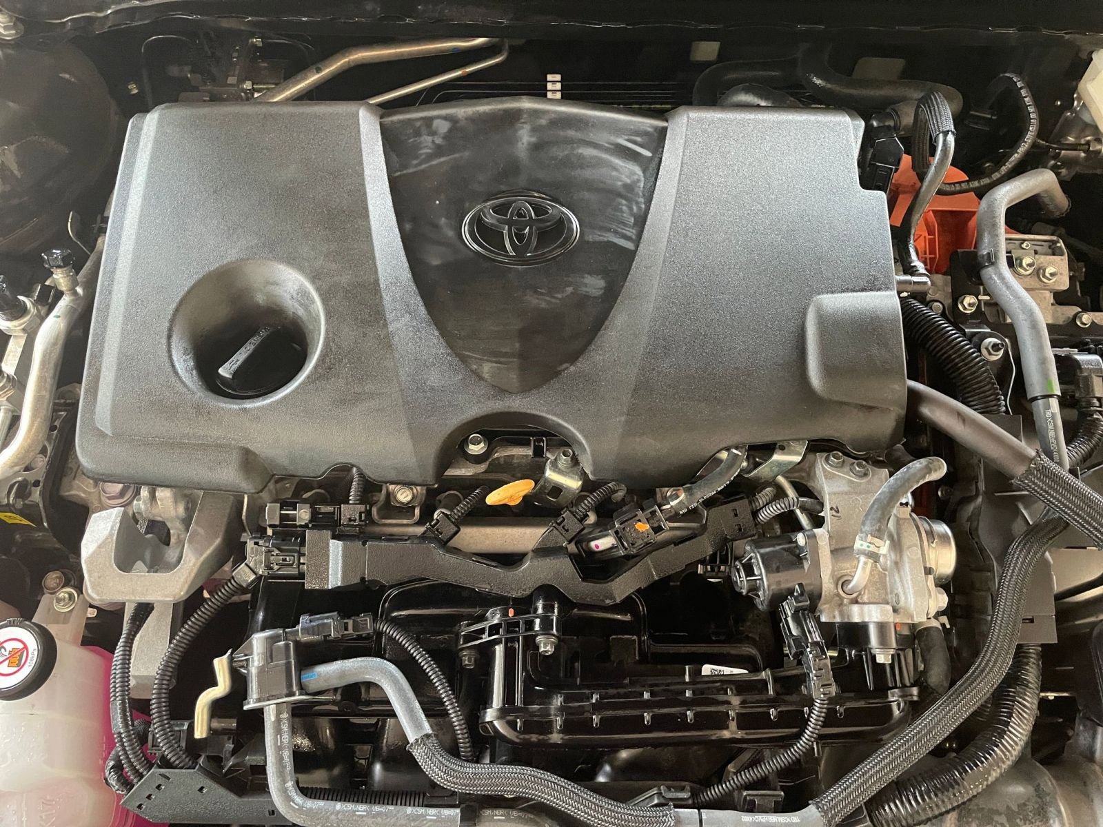 Used 2025 Toyota Camry LE image 31