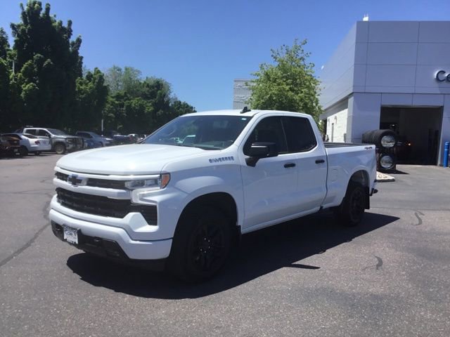 Used 2025 Chevrolet Silverado 1500 RST AWD/4WD image 10