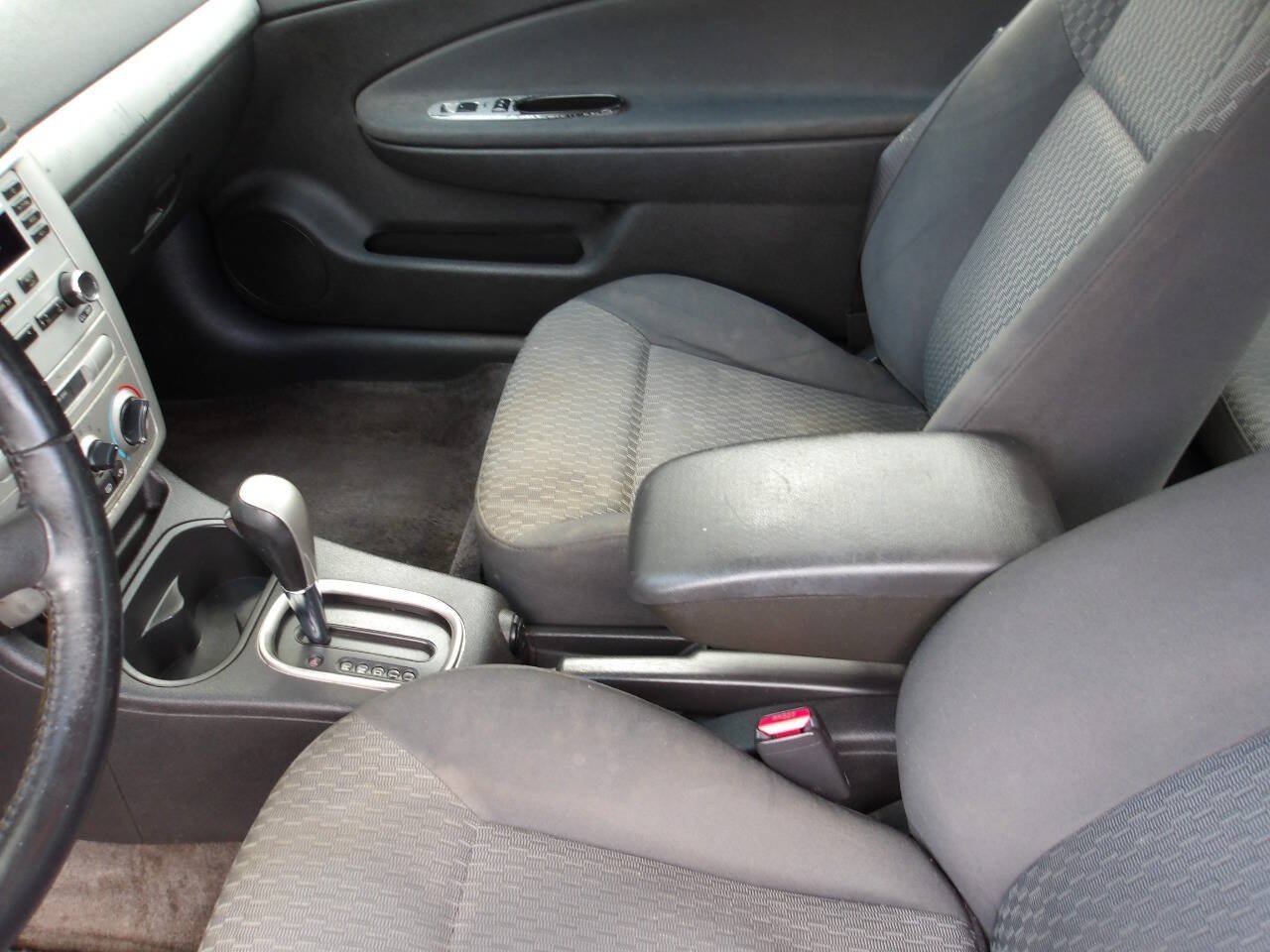 Used 2006 Chevrolet Cobalt LT w/ Preferred Equipment Group FWD image 15