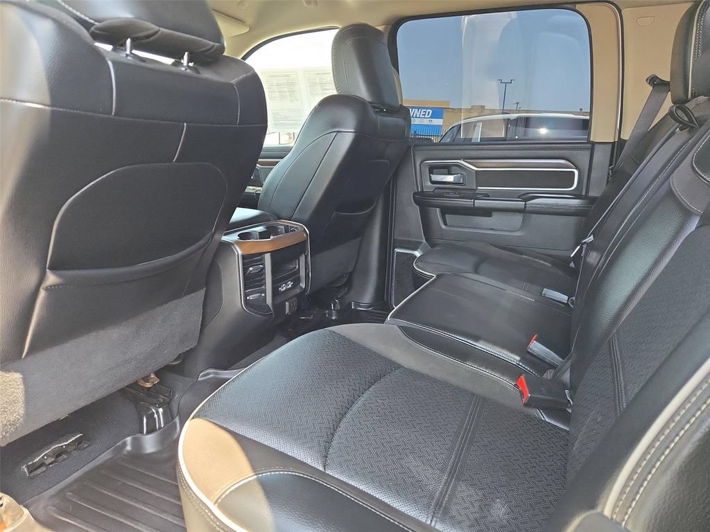 Used 2022 RAM 2500 Laramie AWD/4WD image 16