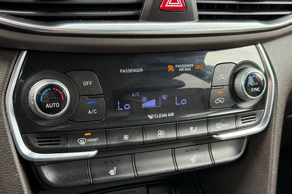Used 2019 Hyundai Santa Fe Limited AWD/4WD image 21