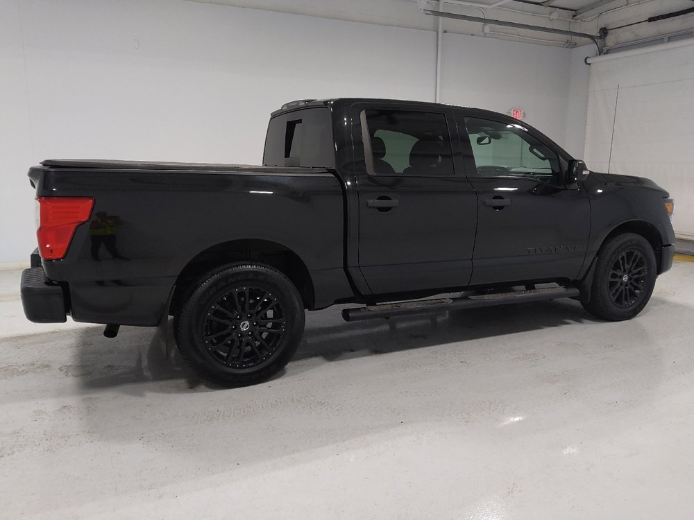 Used 2019 Nissan Titan SV w/ SV Convenience Package image 10