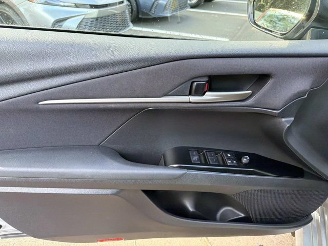 Used 2025 Toyota Camry LE FWD image 7