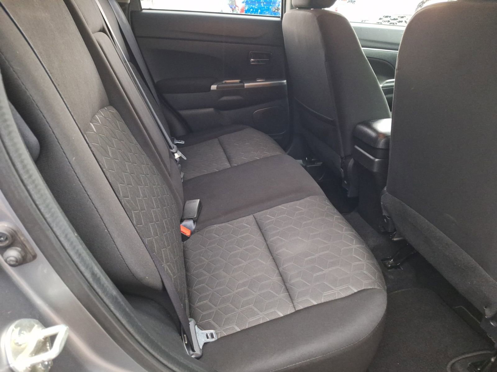 Used 2020 Mitsubishi Outlander Sport AWD image 30