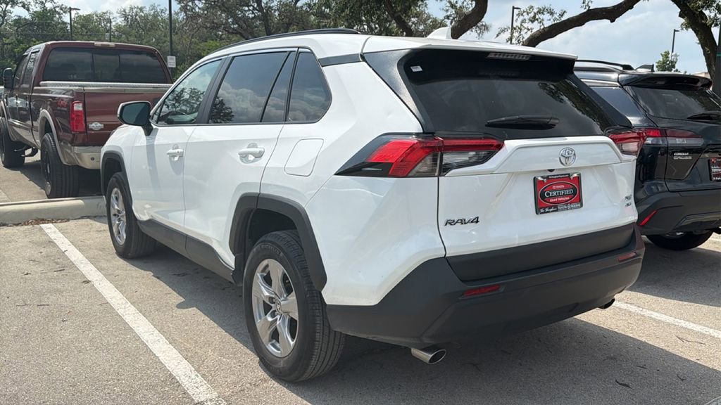 Certified 2025 Toyota RAV4 XLE AWD/4WD image 4