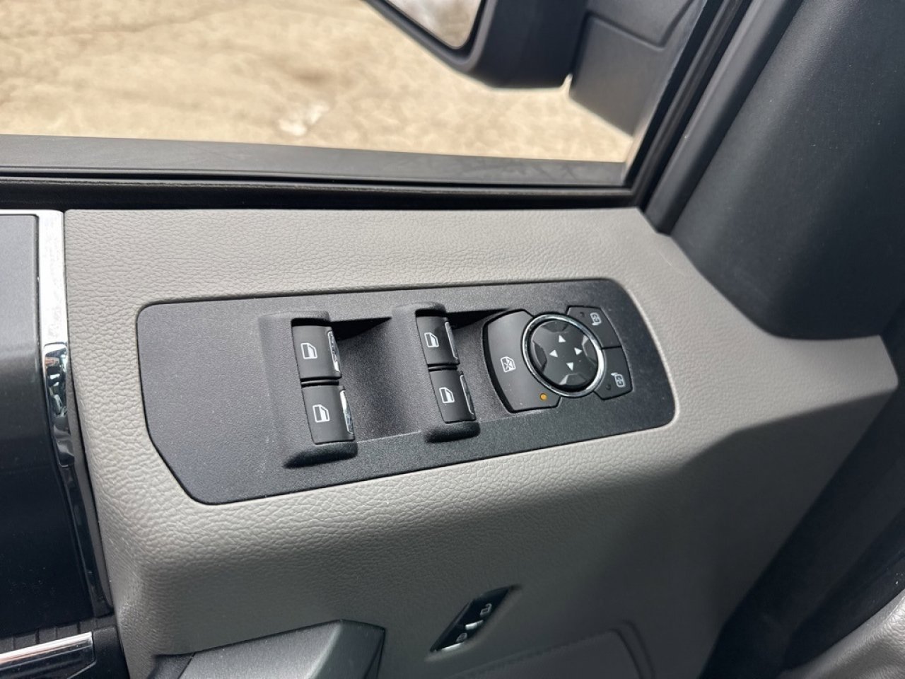 Used 2018 Ford F150 XLT w/ Equipment Group 302A Luxury image 23