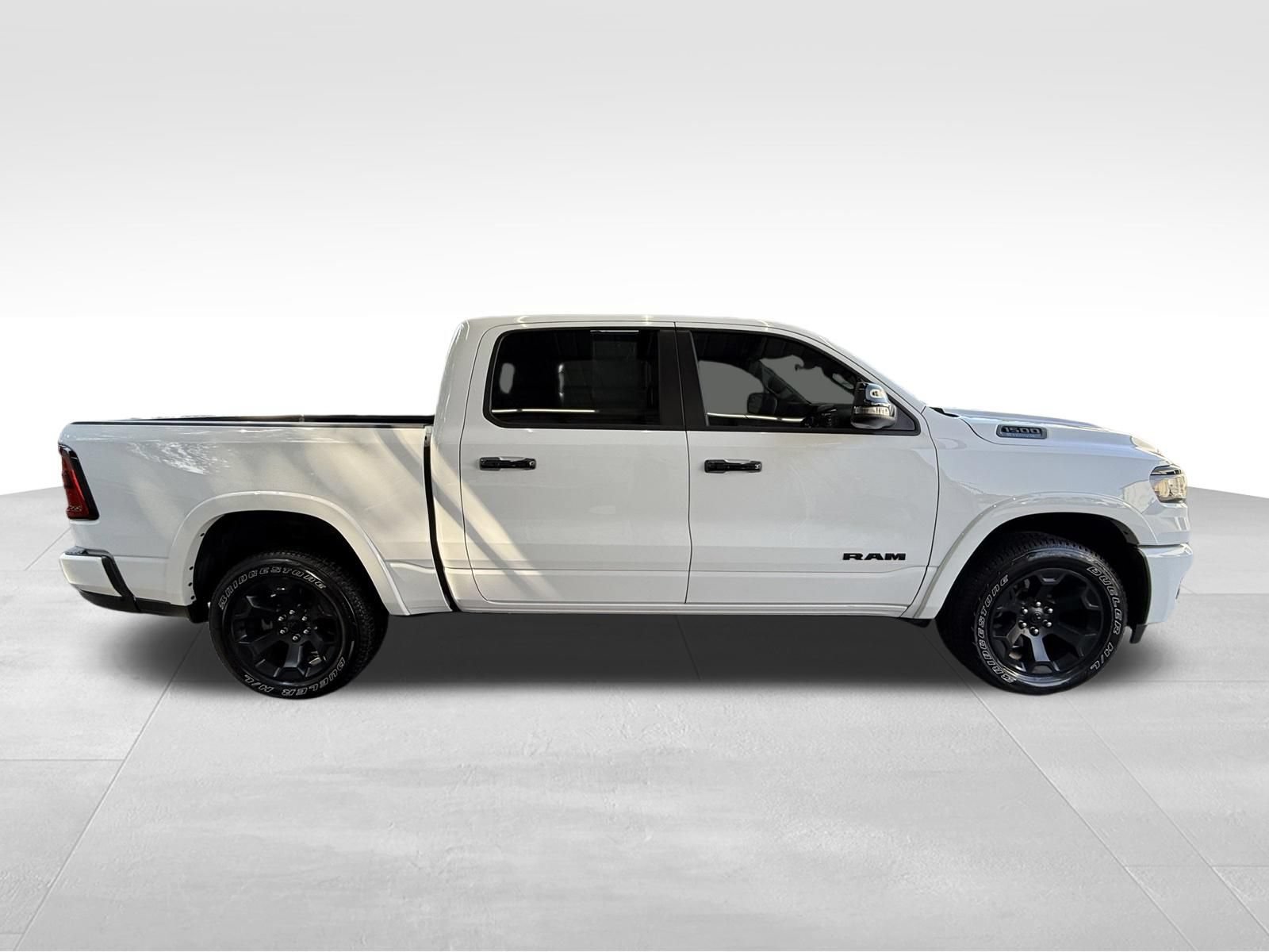Used 2025 RAM 1500 Lone Star AWD/4WD image 4